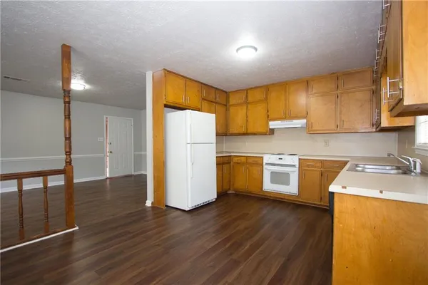 $1,470 | 3252 Inez Drive, Snellville, GA 30078