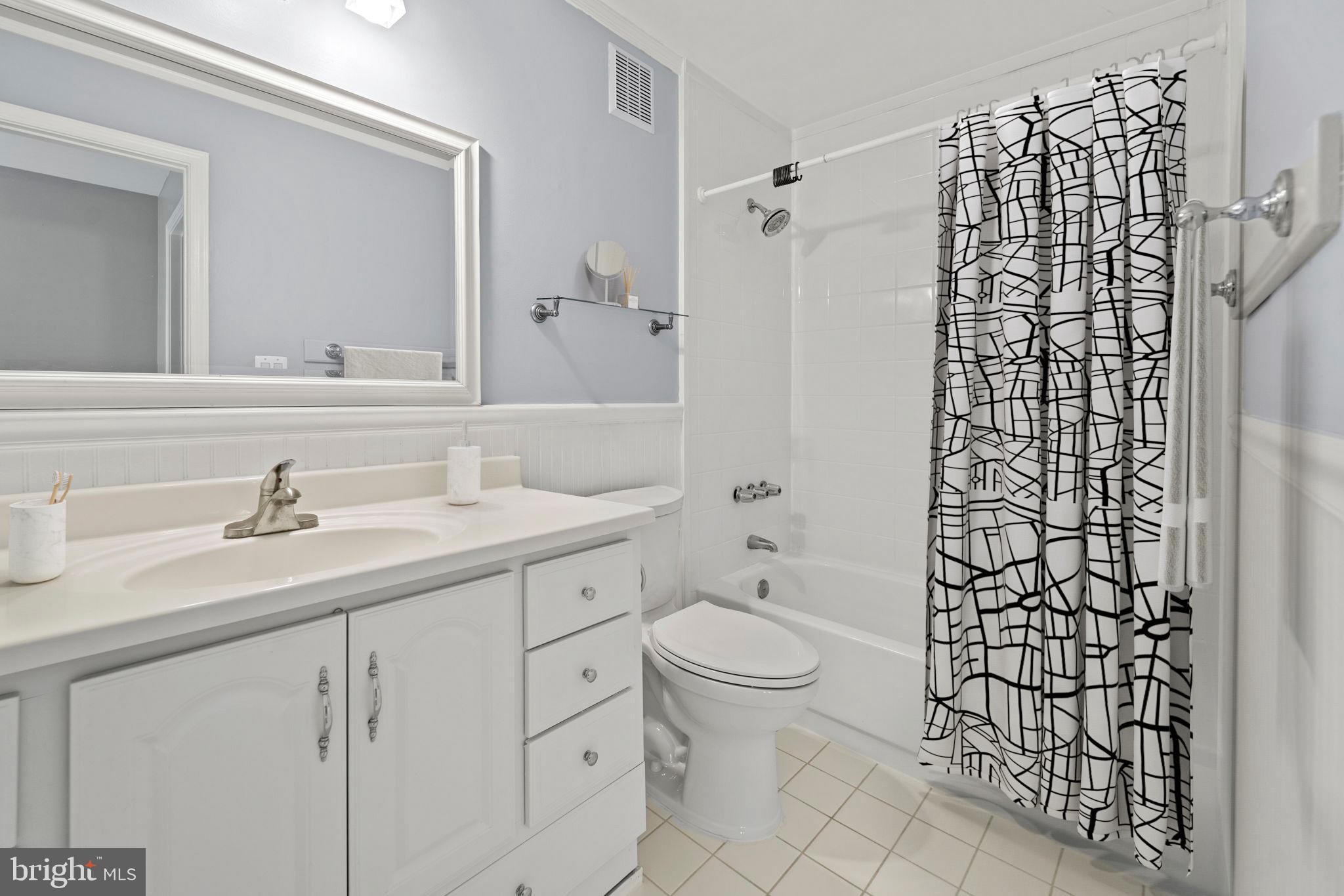 2236 Hunter's Run Drive, Unit 2236 Reston, VA 20191 - Photo 17 of 19