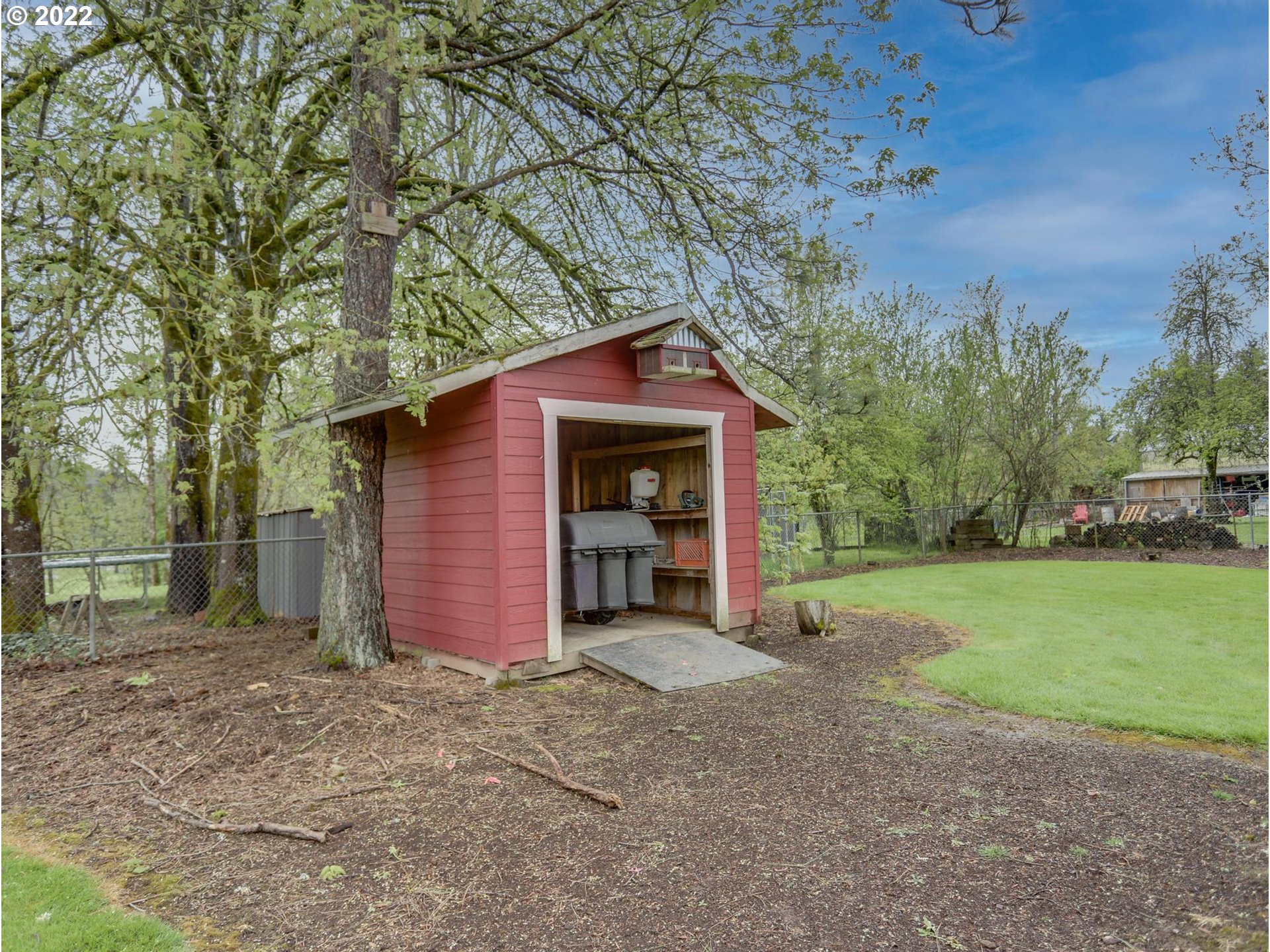 14424 South Graves Road Mulino, OR 97042 - Photo 22 of 32 Gallery Image 22