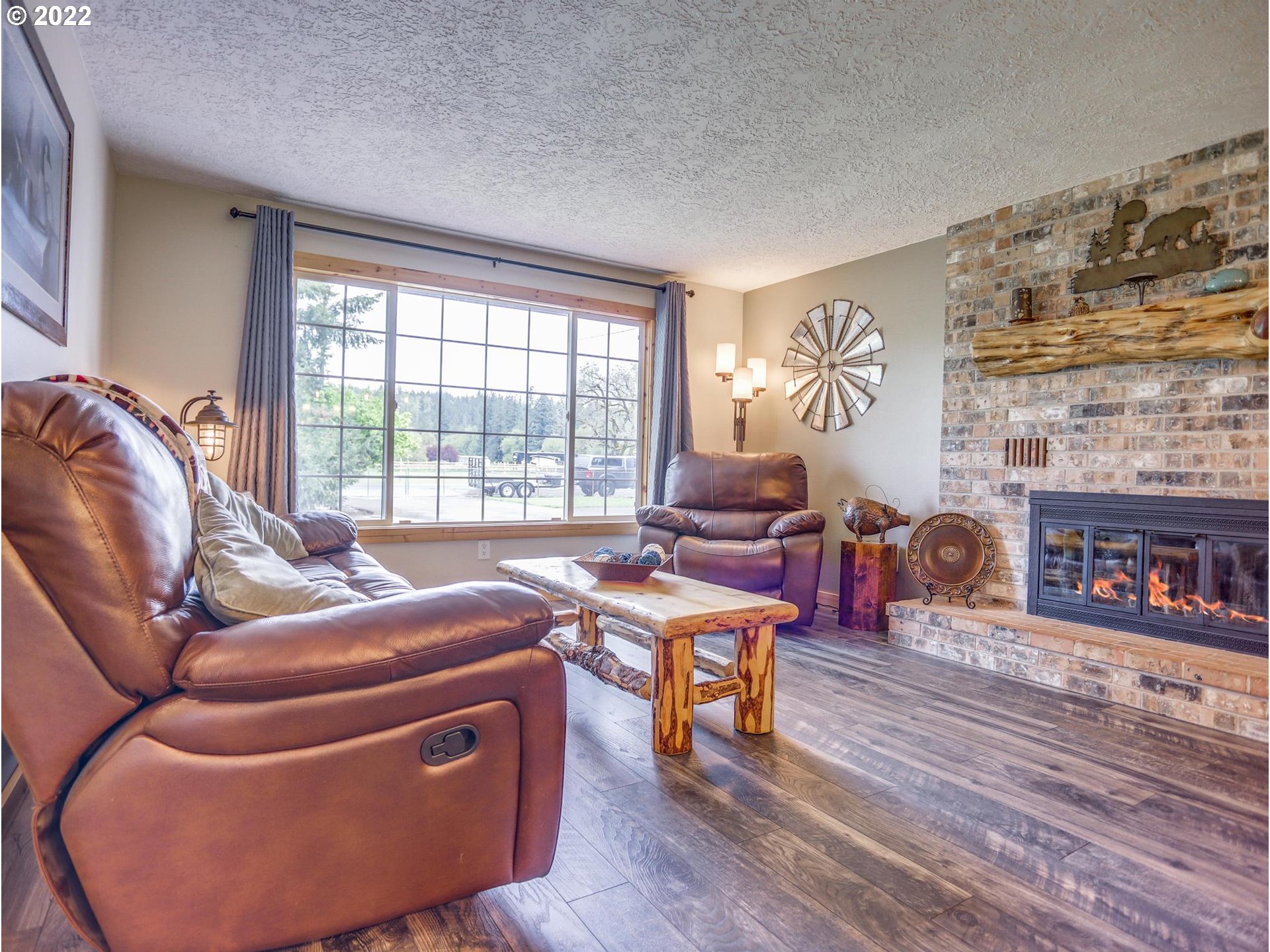 14424 South Graves Road Mulino, OR 97042 - Photo 5 of 32 Gallery Image 5