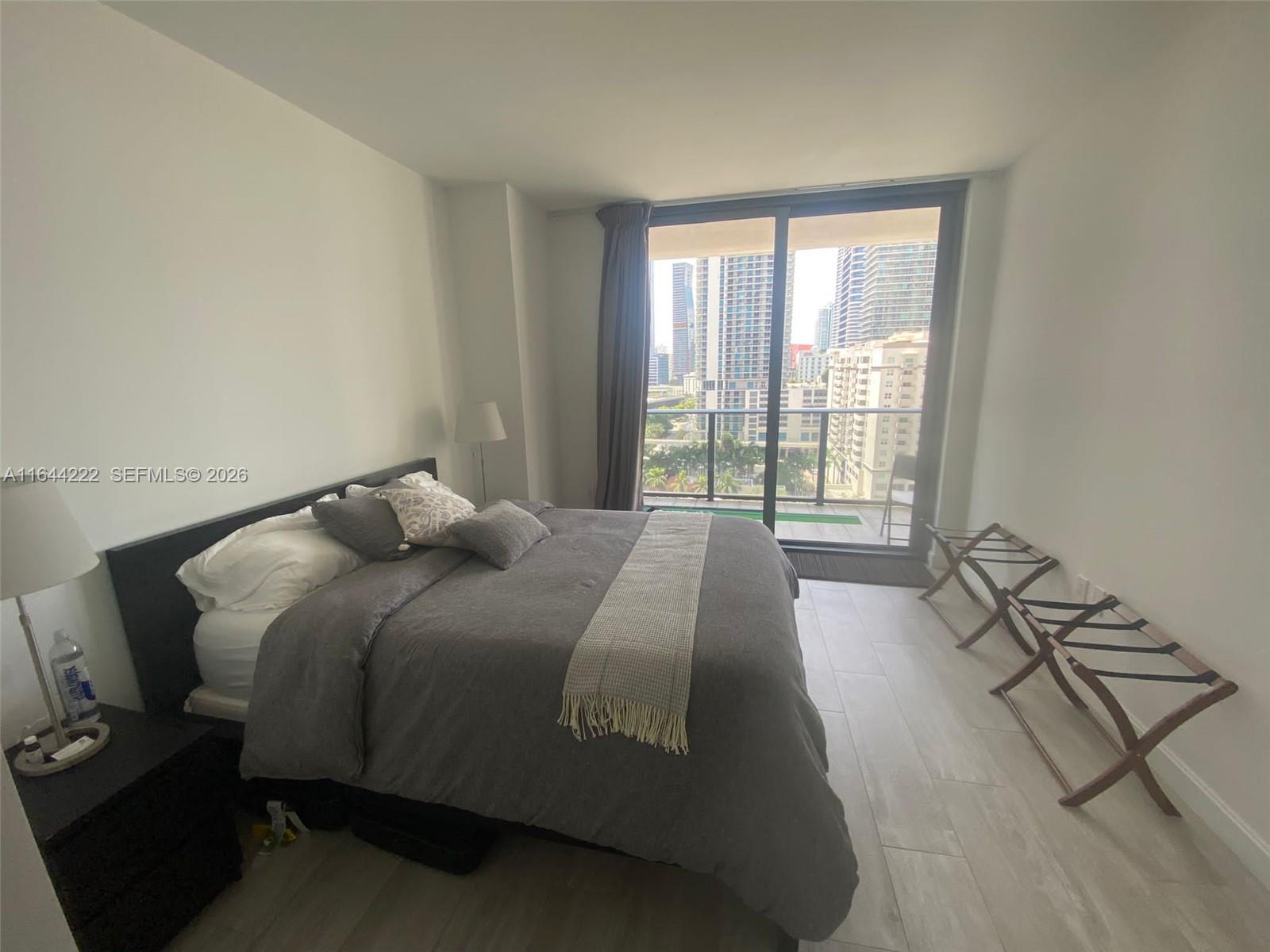 45 Southwest 9th Street, Unit 1005 Miami, FL 33130 - Photo 24 of 47