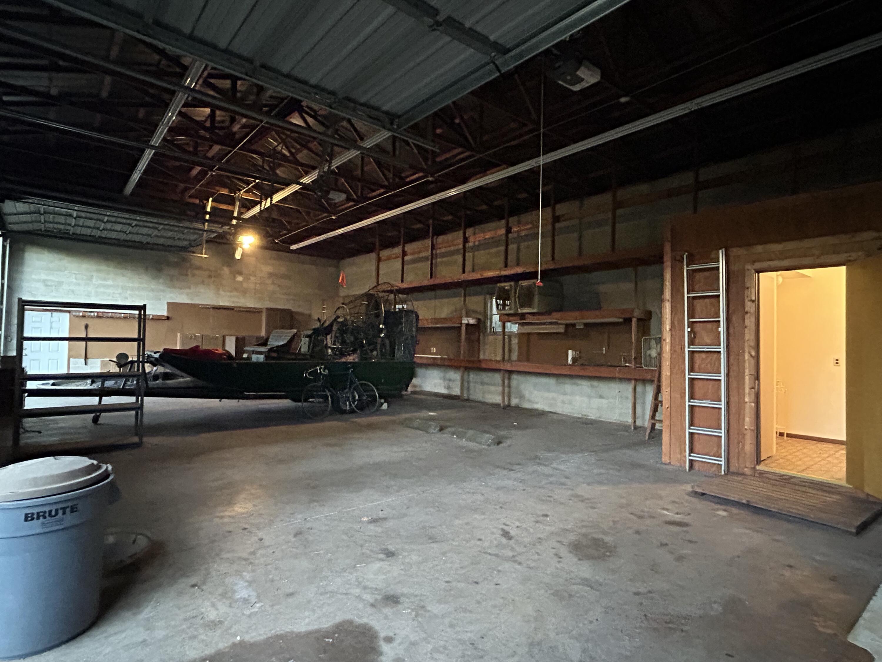 2531 River Road Moore Haven, FL 33471 - Photo 29 of 30 a view of garage