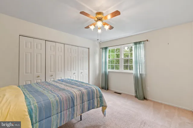 $715,000 | 325 Toll Drive, Southampton, PA 18966