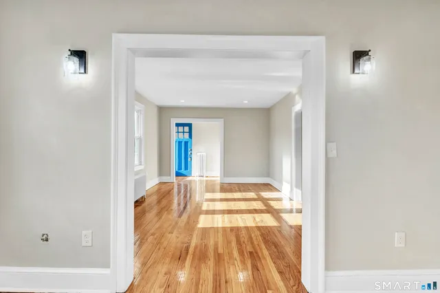 $2,350 | 126 Thomas Street, West Hartford, CT 06119