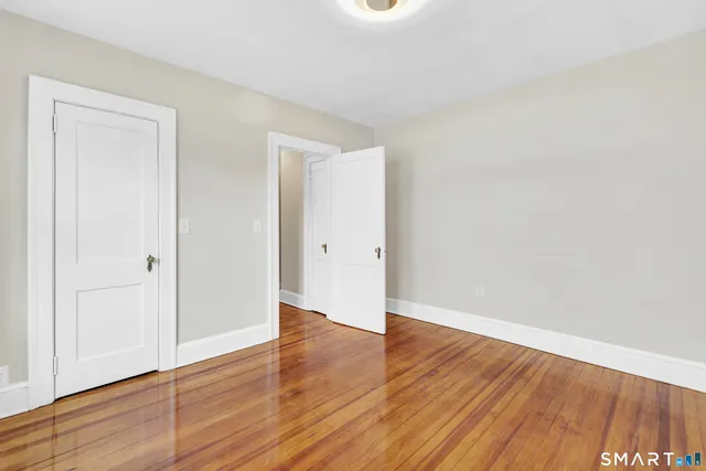 $2,350 | 126 Thomas Street, West Hartford, CT 06119