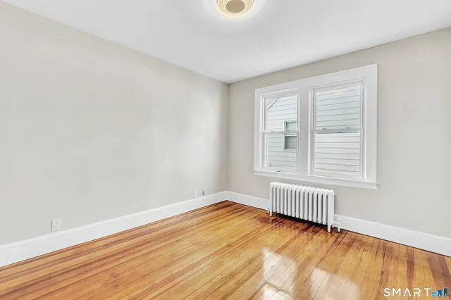 $2,350 | 126 Thomas Street, West Hartford, CT 06119