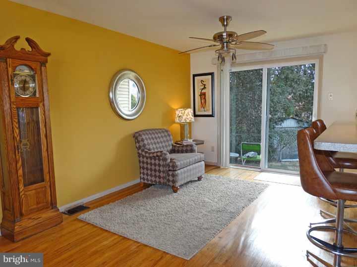 9761 Susan Road Philadelphia, PA 19115 - Photo 6 of 24 Dining Room