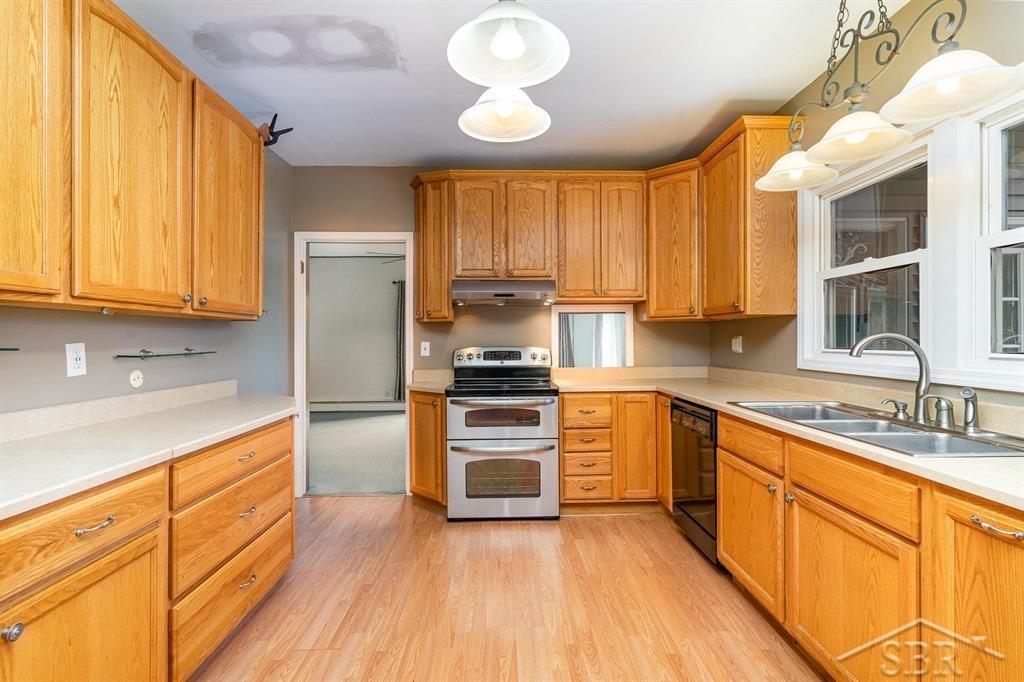 808 West Sugnet Road Midland, MI 48640 - Photo 16 of 48 Gallery Image 16