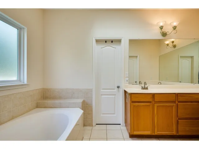 $2,995 | 6710 Breezy Pass, Austin, TX 78749