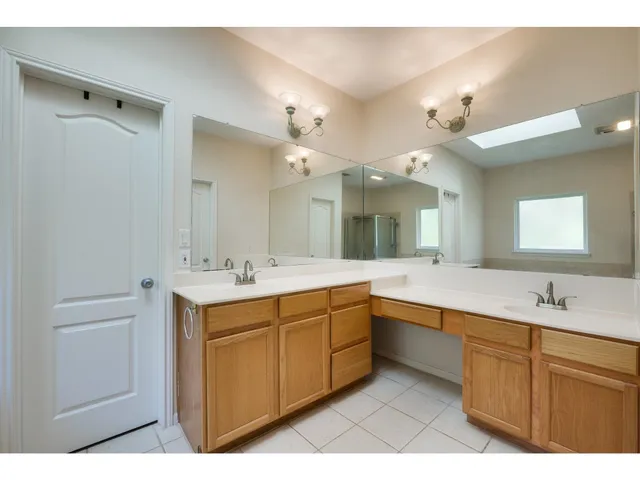 $2,995 | 6710 Breezy Pass, Austin, TX 78749