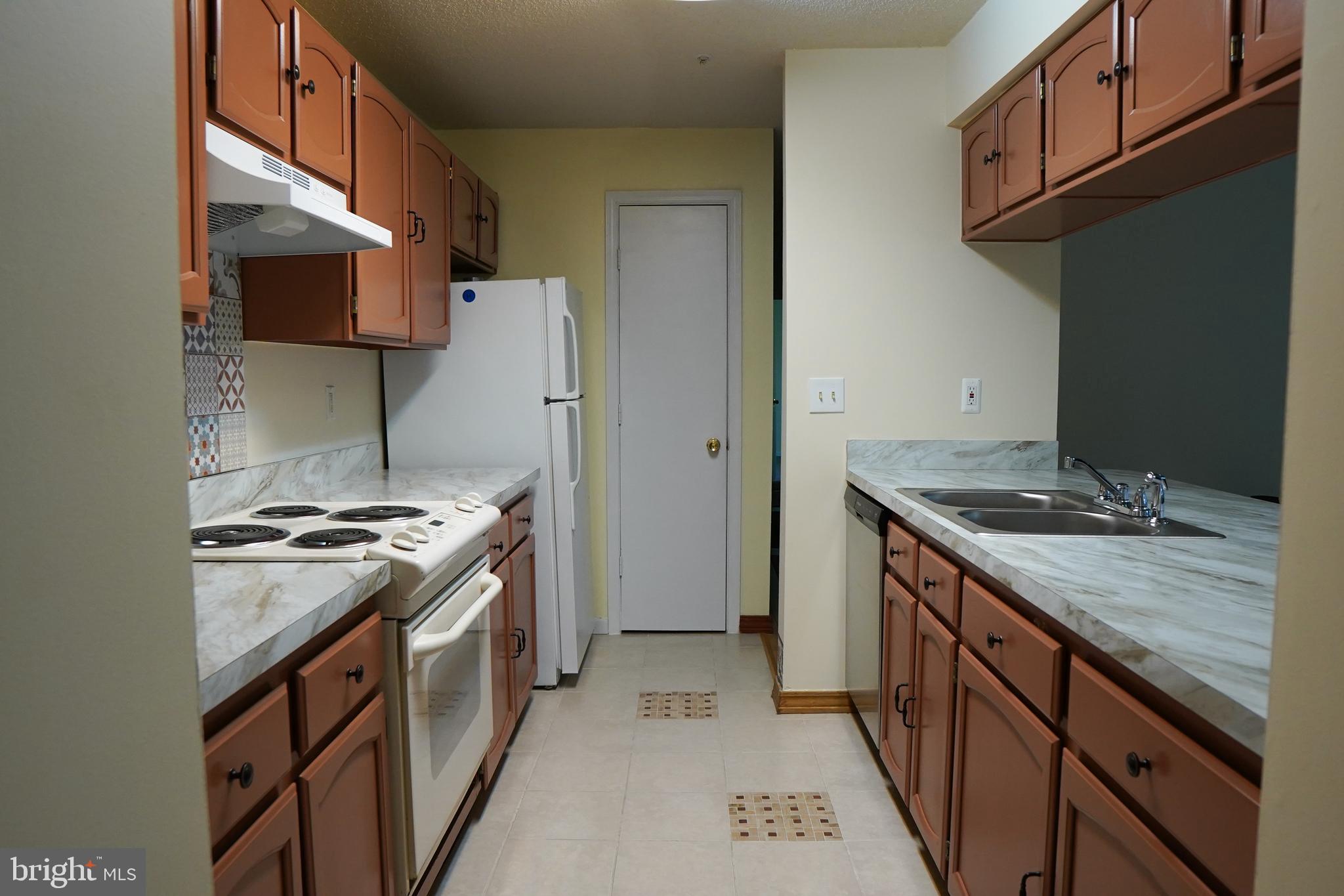 2607 Camelback Lane, Unit 3 Silver Spring, MD 20906 - Photo 6 of 25