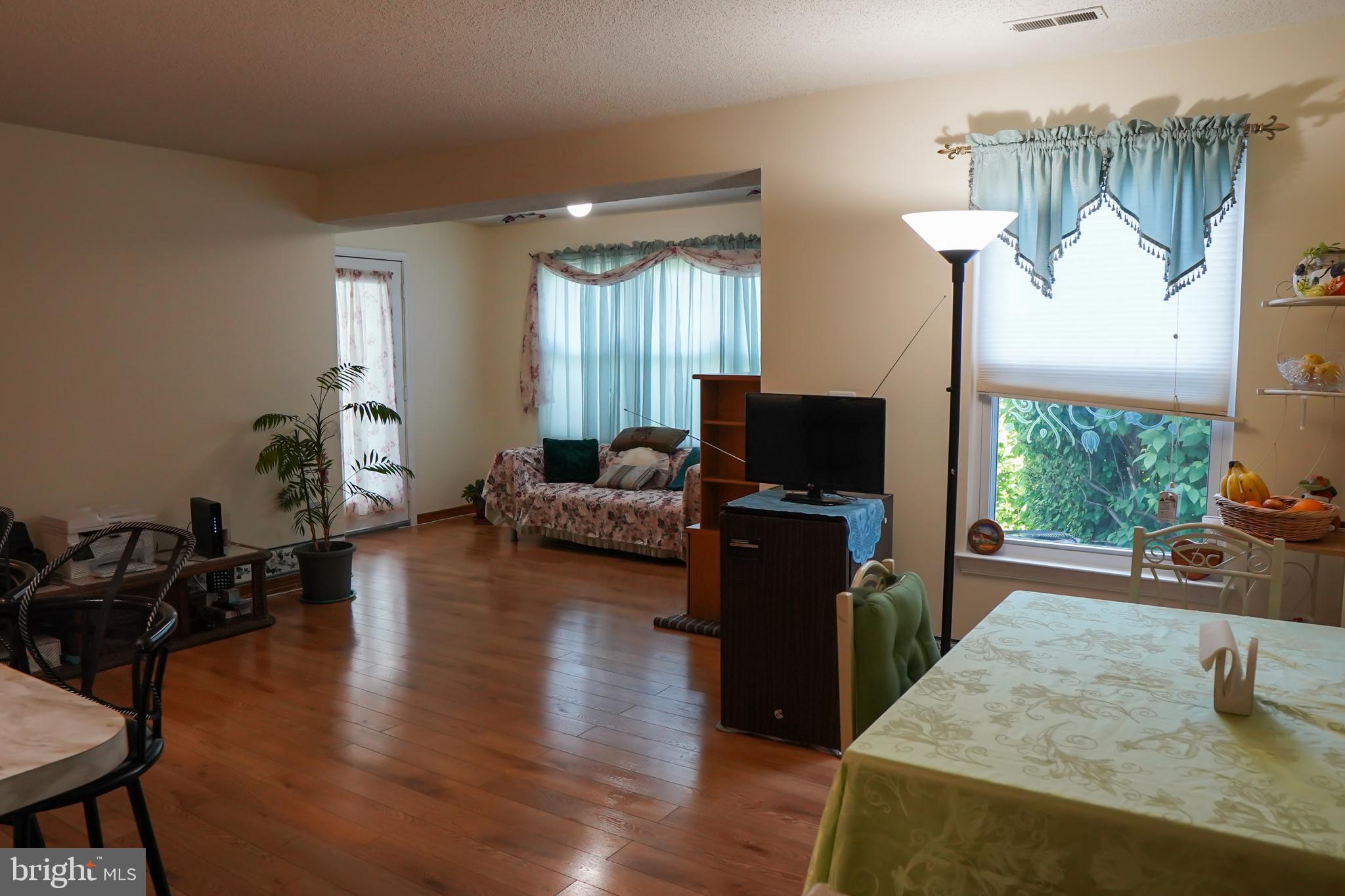 2607 Camelback Lane, Unit 3 Silver Spring, MD 20906 - Photo 8 of 25