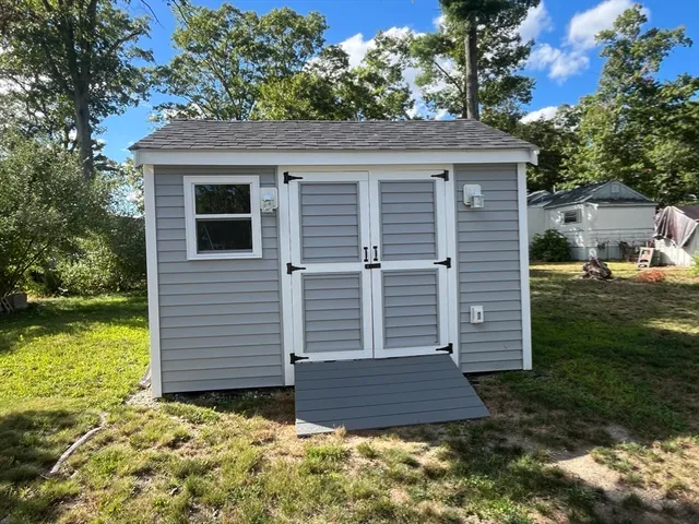 a view of front door of house
