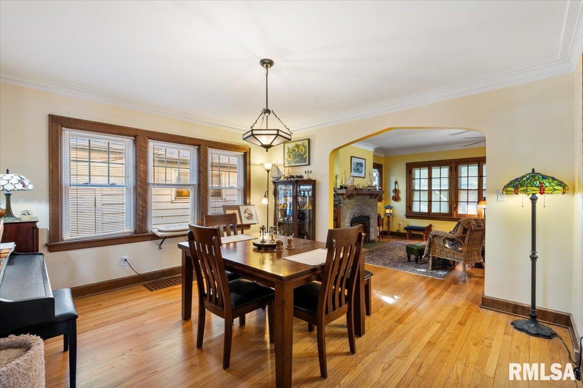 2134 15th Street Moline, IL 61265 - Photo 15 of 50