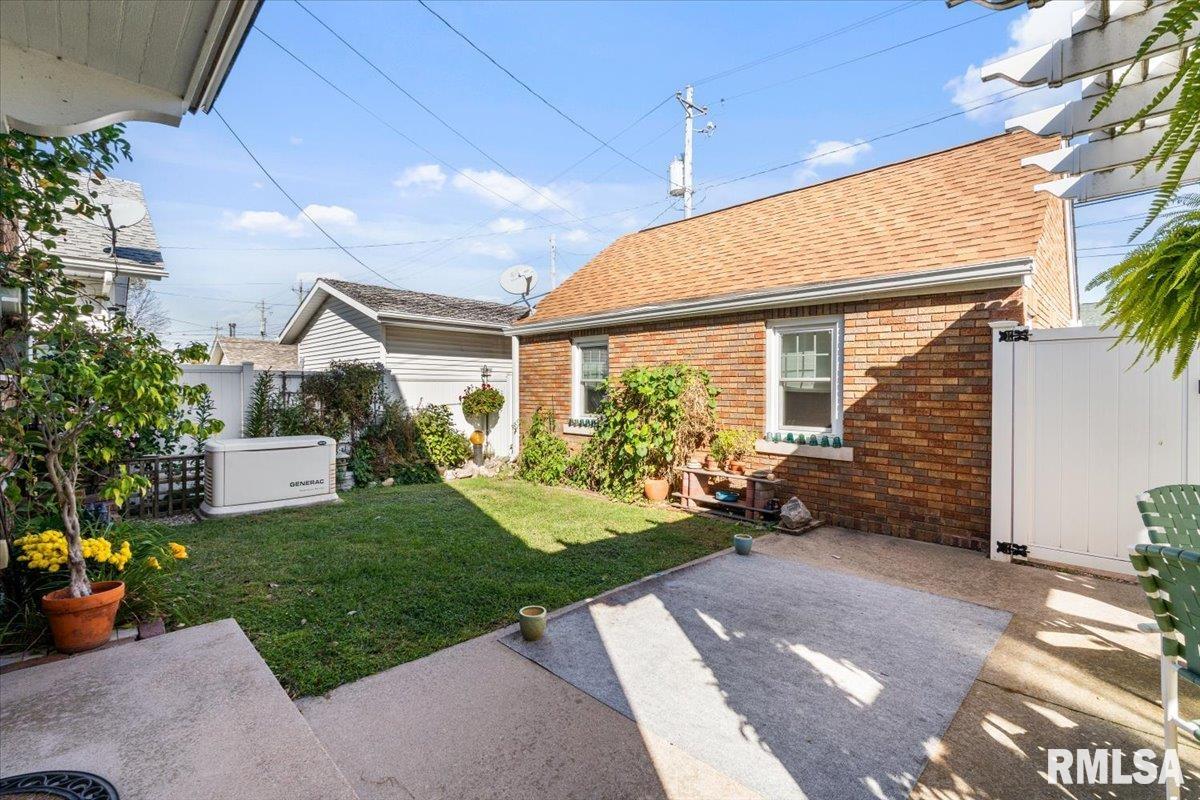 2134 15th Street Moline, IL 61265 - Photo 46 of 50