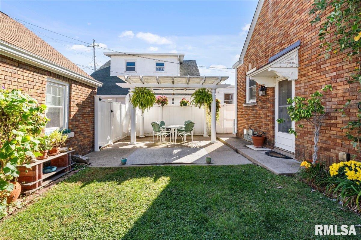 2134 15th Street Moline, IL 61265 - Photo 47 of 50