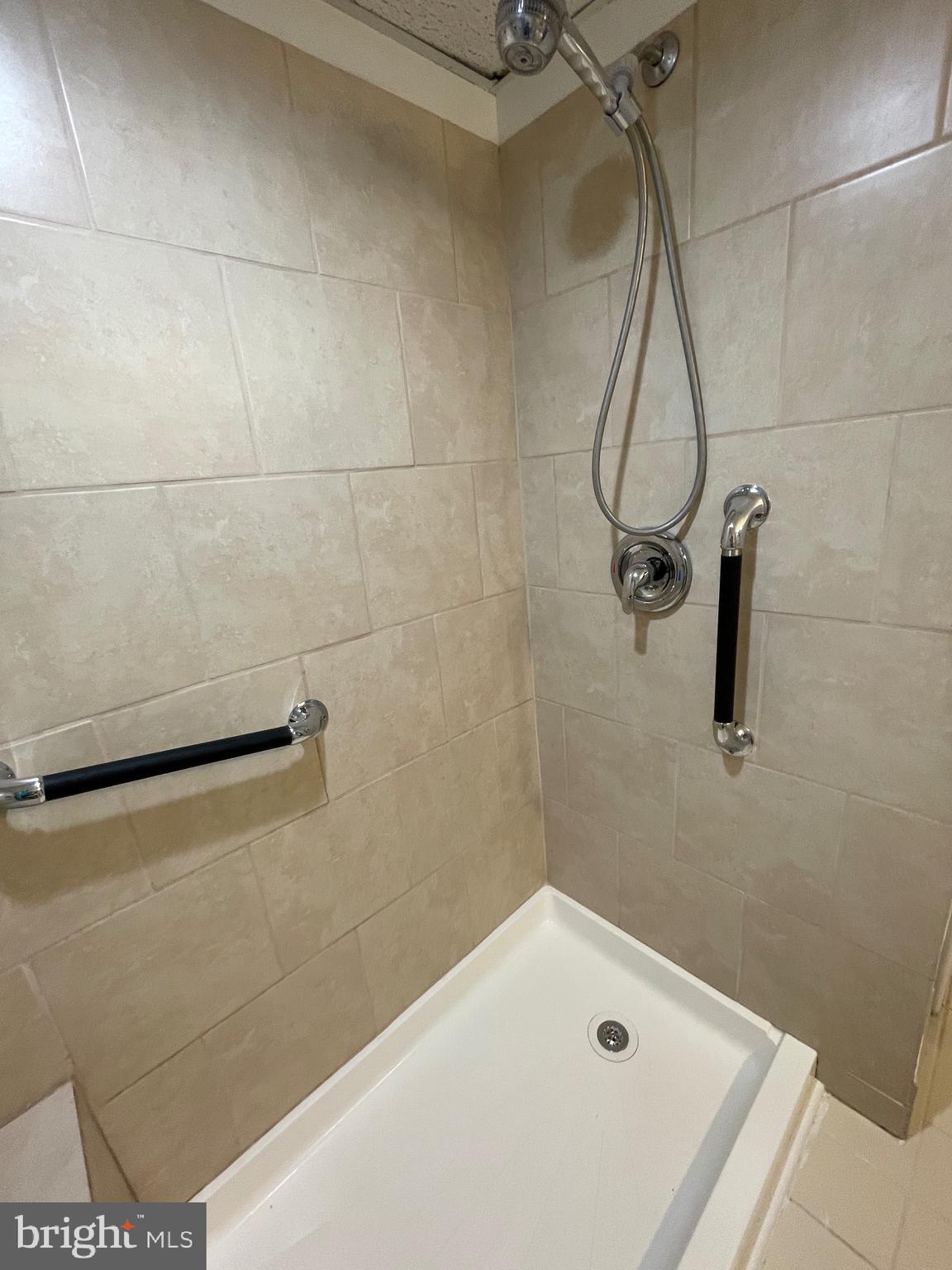 25 South Church Road, Unit 43 43 Maple Shade, NJ 08052 - Photo 13 of 25 Gallery Image 13