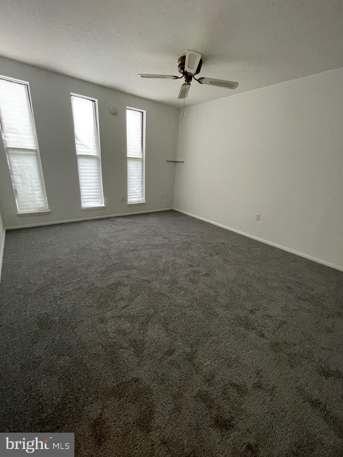 25 South Church Road, Unit 43 43 Maple Shade, NJ 08052 - Photo 18 of 25 2ND Bedroom