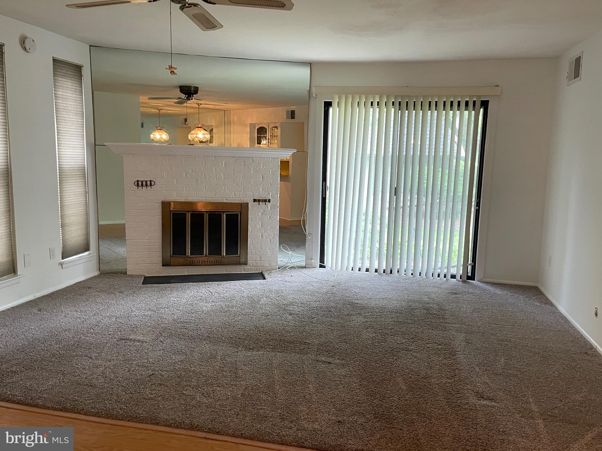 25 South Church Road, Unit 43 43 Maple Shade, NJ 08052 - Photo 3 of 25 Gallery Image 3