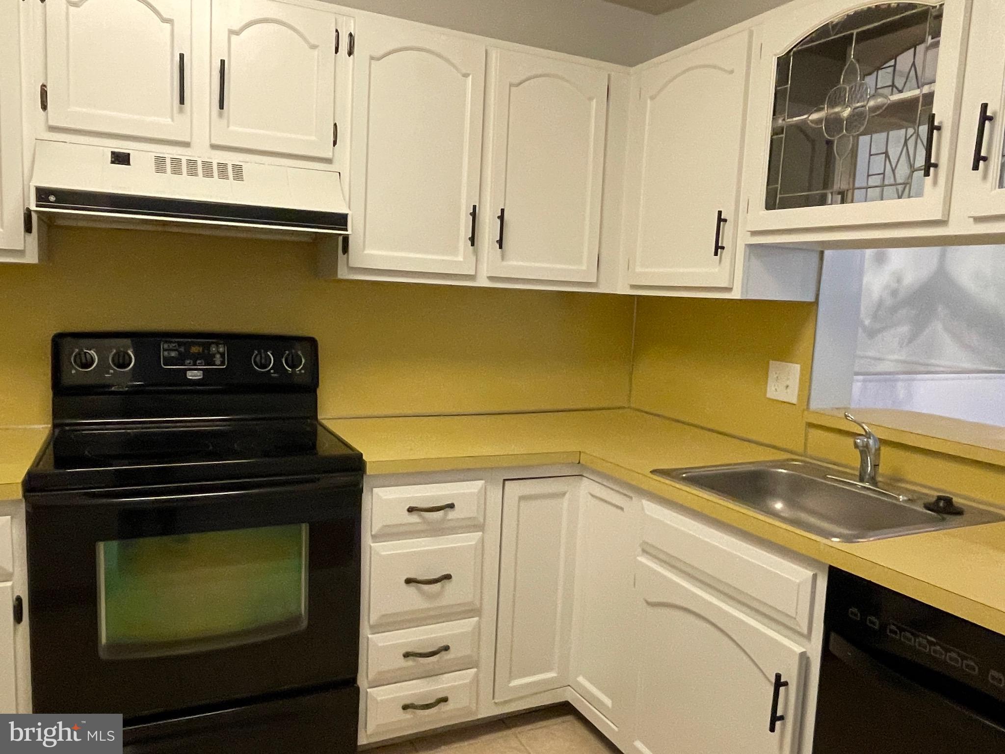 25 South Church Road, Unit 43 43 Maple Shade, NJ 08052 - Photo 7 of 25 Gallery Image 7