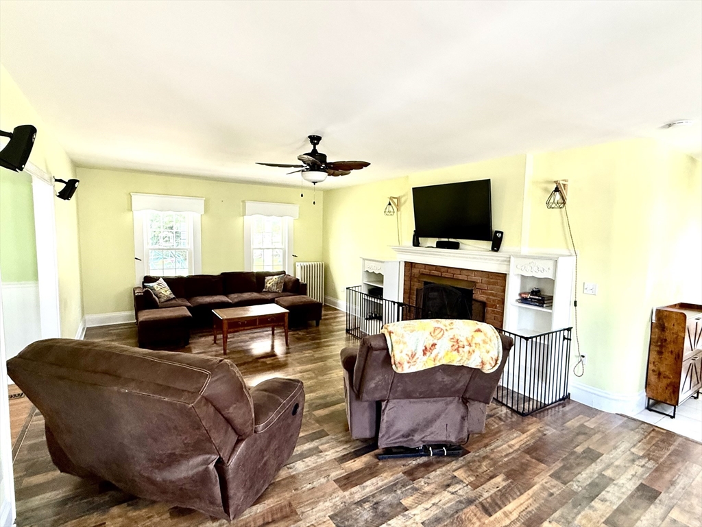 5 Washington Street Monson, MA 01057 - Photo 14 of 41