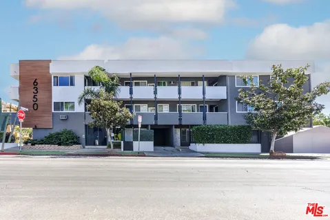 $2,499 | 6350 Willoughby Avenue, Unit 12, Los Angeles, CA 90038