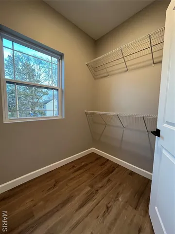 $2,100 | 313 North Lincoln Avenue, Unit B, O'Fallon, IL 62269