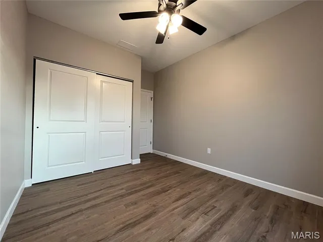 $2,100 | 313 North Lincoln Avenue, Unit B, O'Fallon, IL 62269