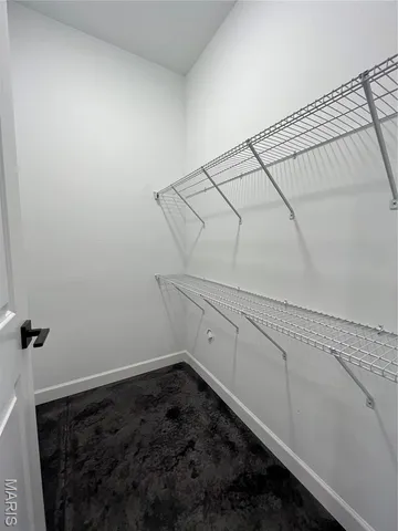 $2,100 | 313 North Lincoln Avenue, Unit B, O'Fallon, IL 62269