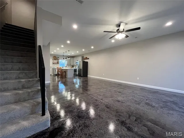 $2,100 | 313 North Lincoln Avenue, Unit B, O'Fallon, IL 62269