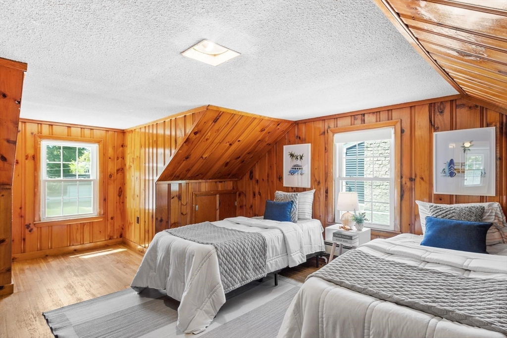 28 Valentine Road Framingham, MA 01702 - Photo 15 of 26