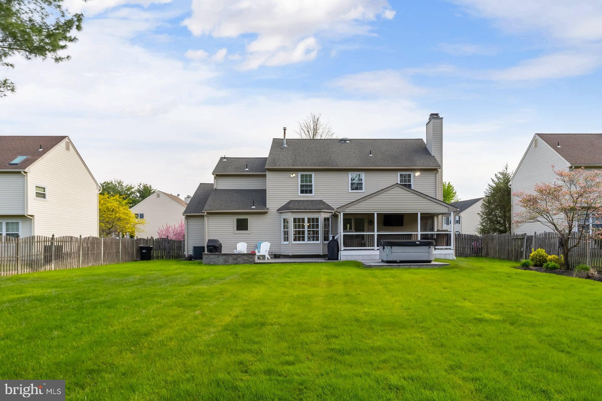 10 Spring Mill Court Sewell, NJ 08080 - Photo 4 of 34