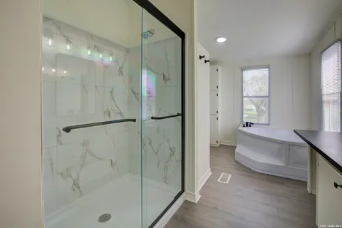 $289,500 | 1885 Marion Road, Marion, TX 78124