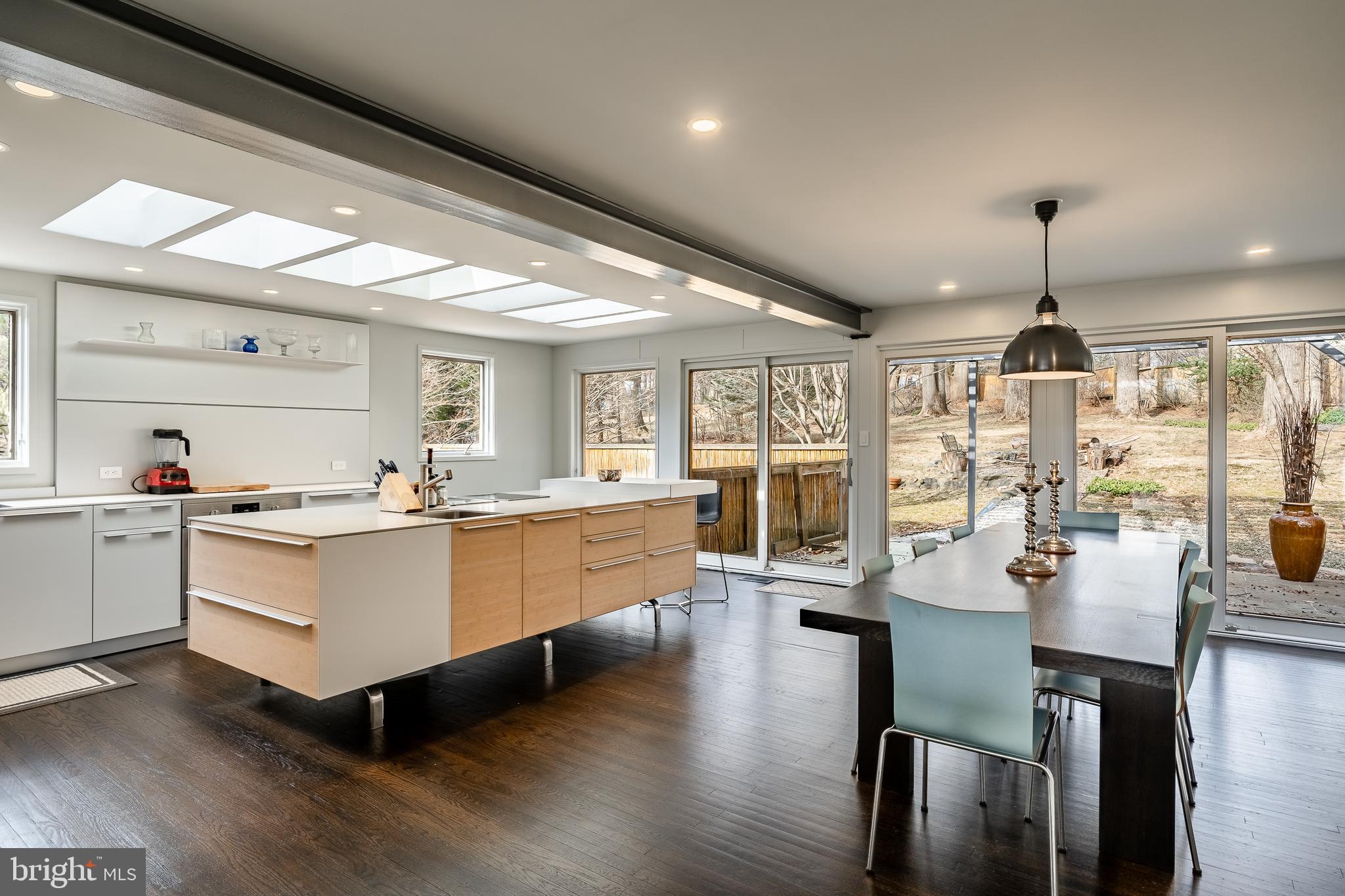 1151 Radnor Hill Road Wayne, PA 19087 - Photo 8 of 42 Space to Spare