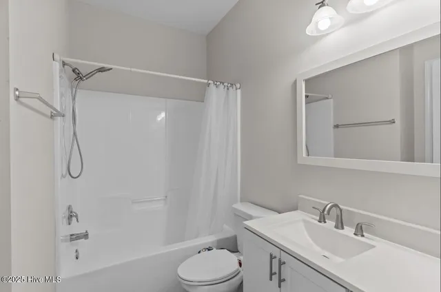 $1,895 | 4545 Exuma Lane, Wilmington, NC 28412