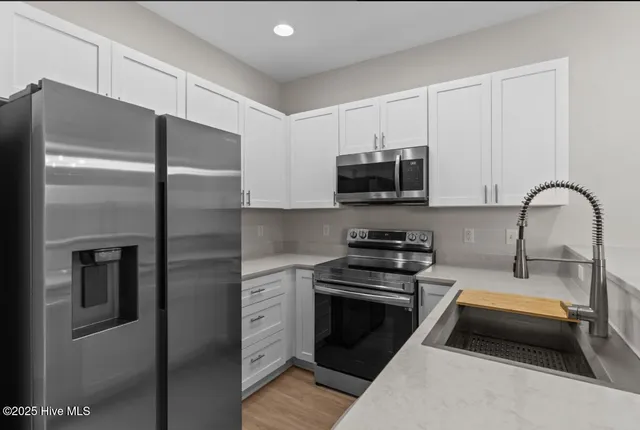 $1,895 | 4545 Exuma Lane, Wilmington, NC 28412