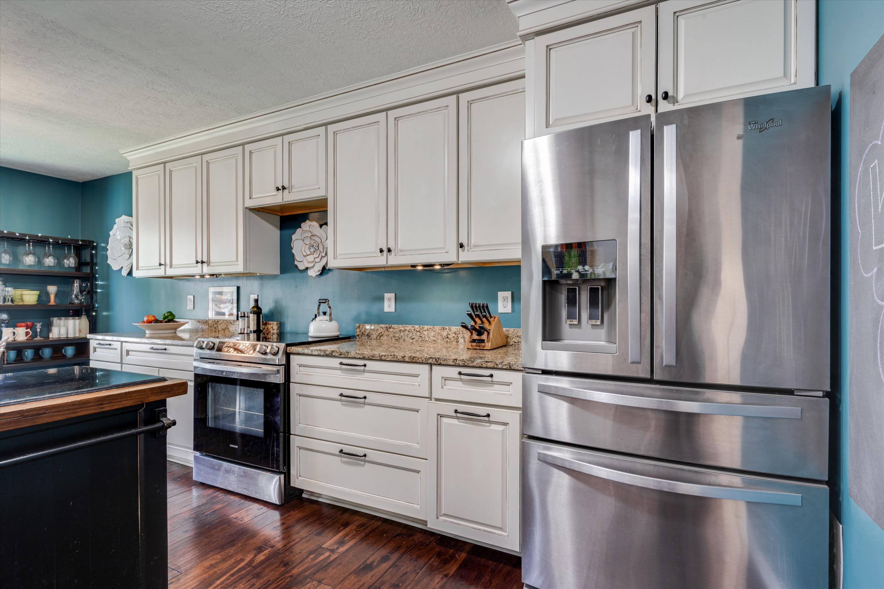 330 Sycamore Ridge Way Columbus, OH 43230 - Photo 9 of 38 16-dsc04972-dsc04974