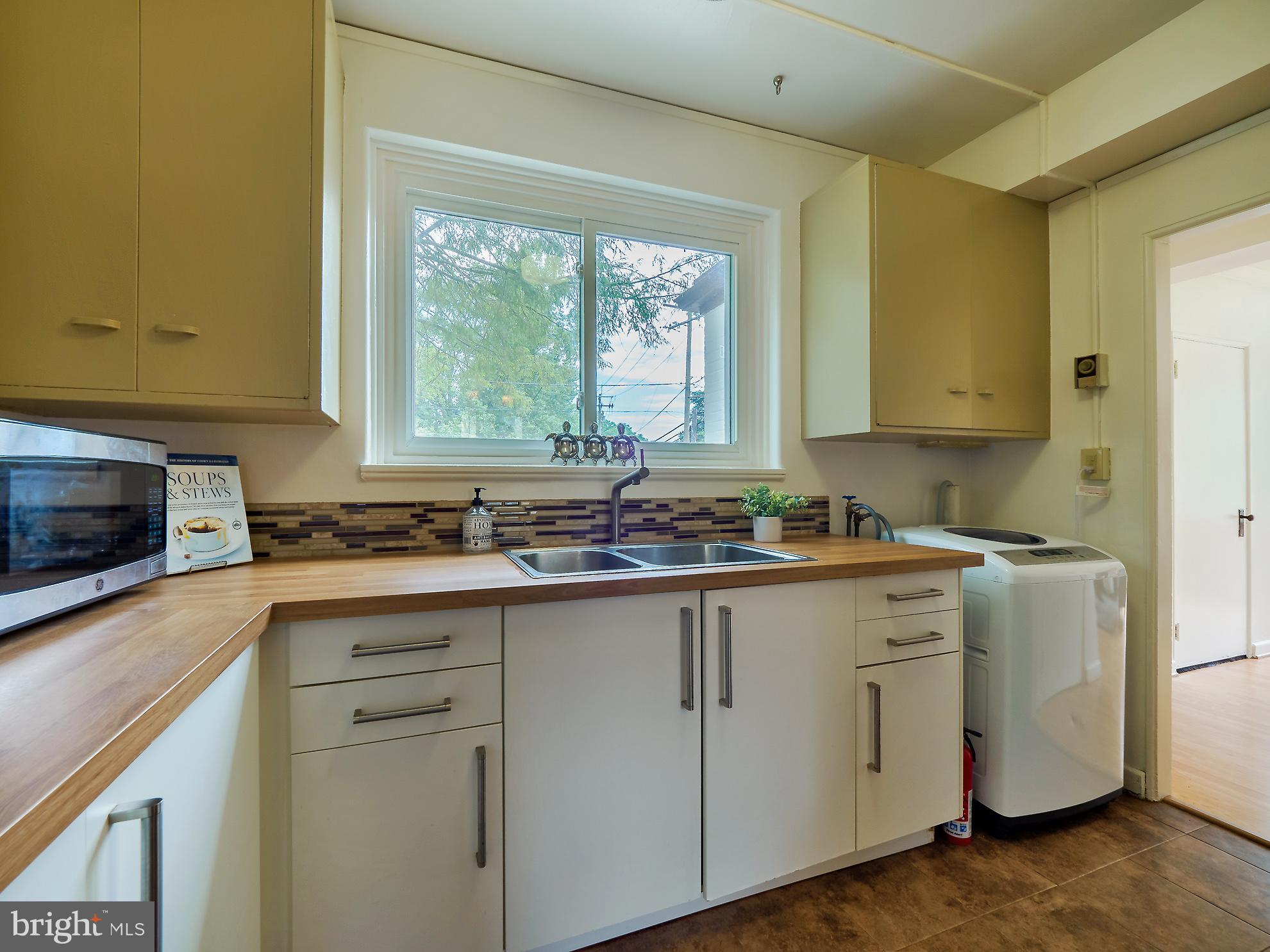 58 Crescent Road Greenbelt, MD 20770 - Photo 15 of 34 Kitchen