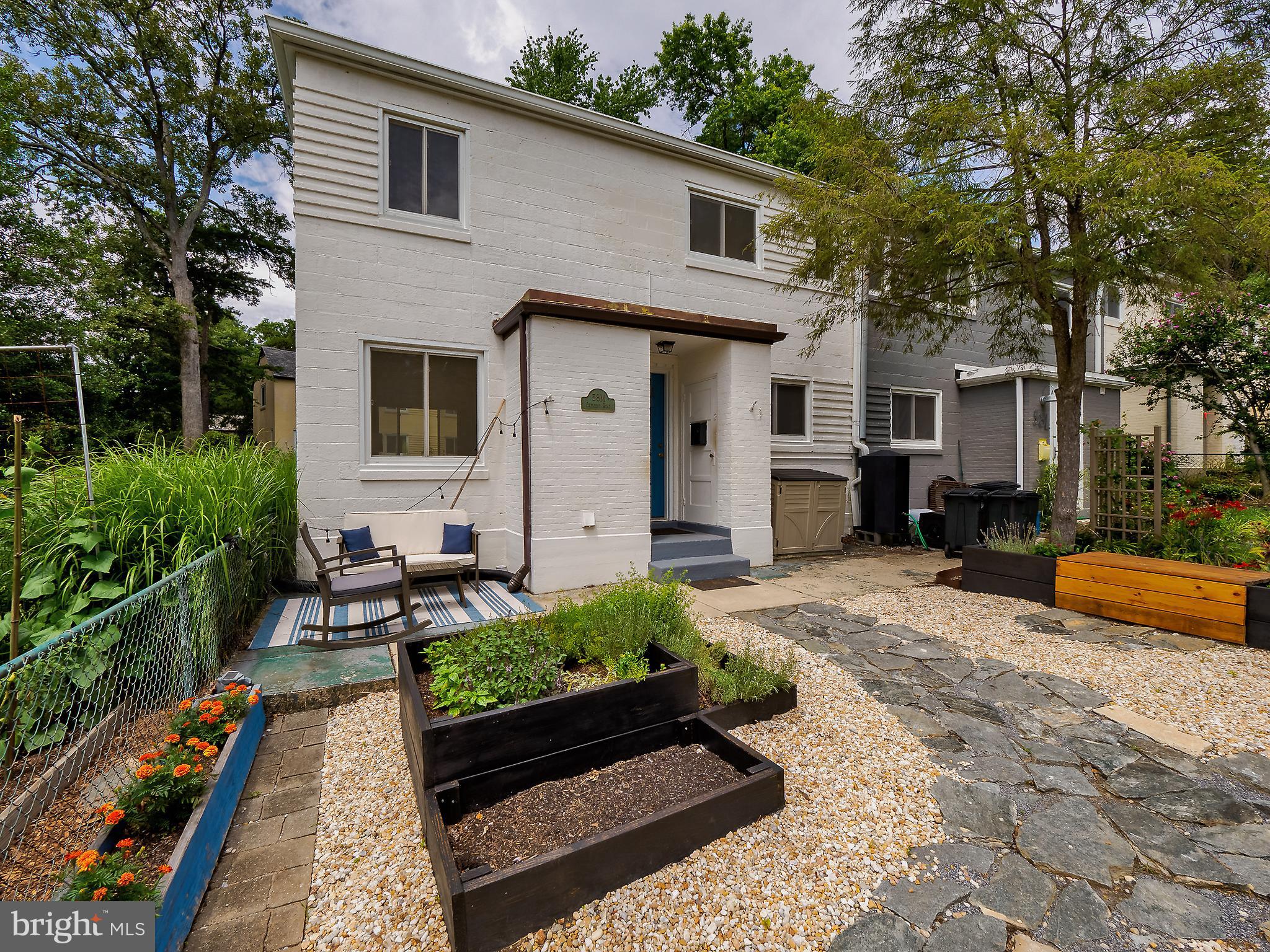 58 Crescent Road Greenbelt, MD 20770 - Photo 3 of 34 Front Exterior