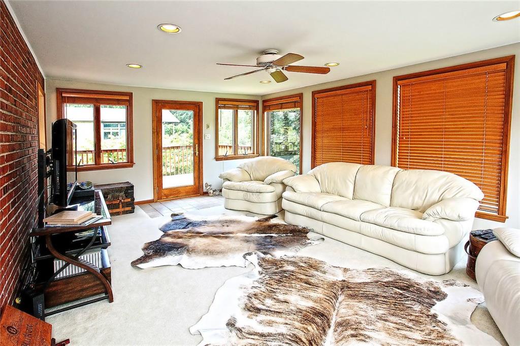191 Rosscommon Road Wexford, PA 15090 - Photo 8 of 25 Gallery Image 8
