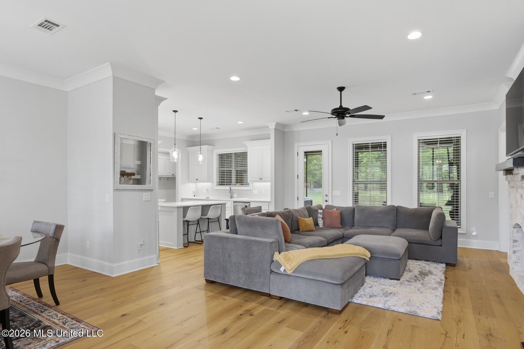 154 Fallen Oak Drive Brandon, MS 39047 - Photo 12 of 47 154 Fallen Oak-5