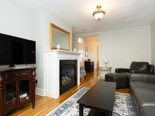 $9,600 | 45 Old Harbor Street, Boston, MA 02127