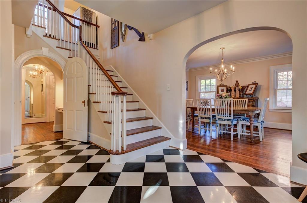 1013 Ferndale Boulevard High Point, NC 27262 - Photo 12 of 30