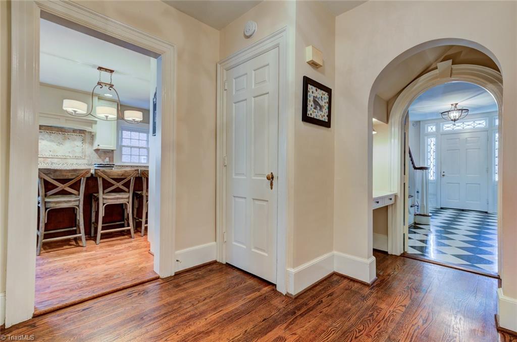 1013 Ferndale Boulevard High Point, NC 27262 - Photo 20 of 30