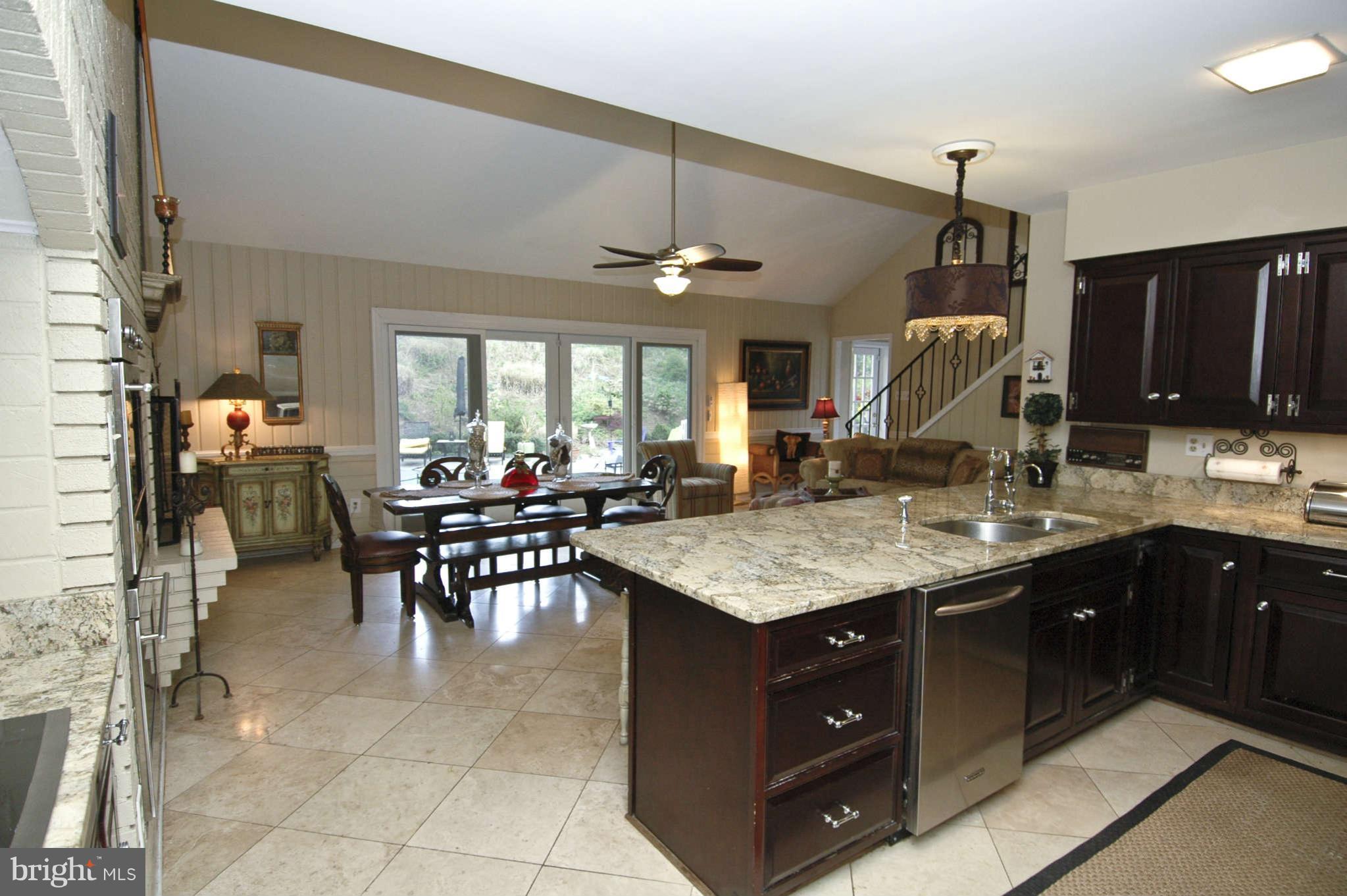 1225 Potomac School Road McLean, VA 22101 - Photo 13 of 25 Kitchen
