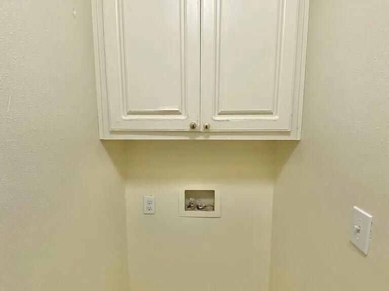 3508 East Colgate Street Lubbock, TX 79403 - Photo 35 of 38 a view of a door