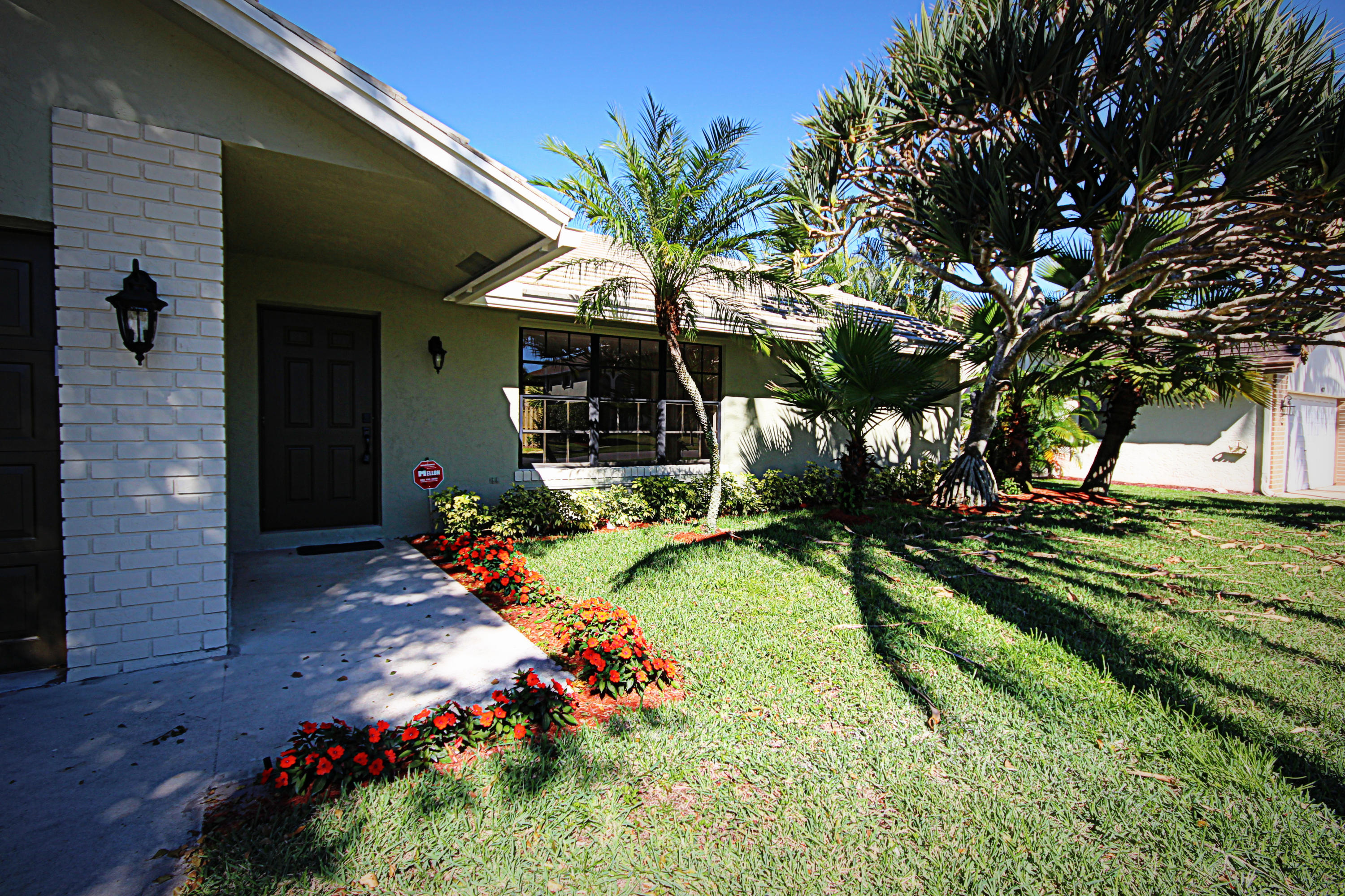 435 Apache Lane Boca Raton, FL 33487 - Photo 25 of 28 APACHE N entrance