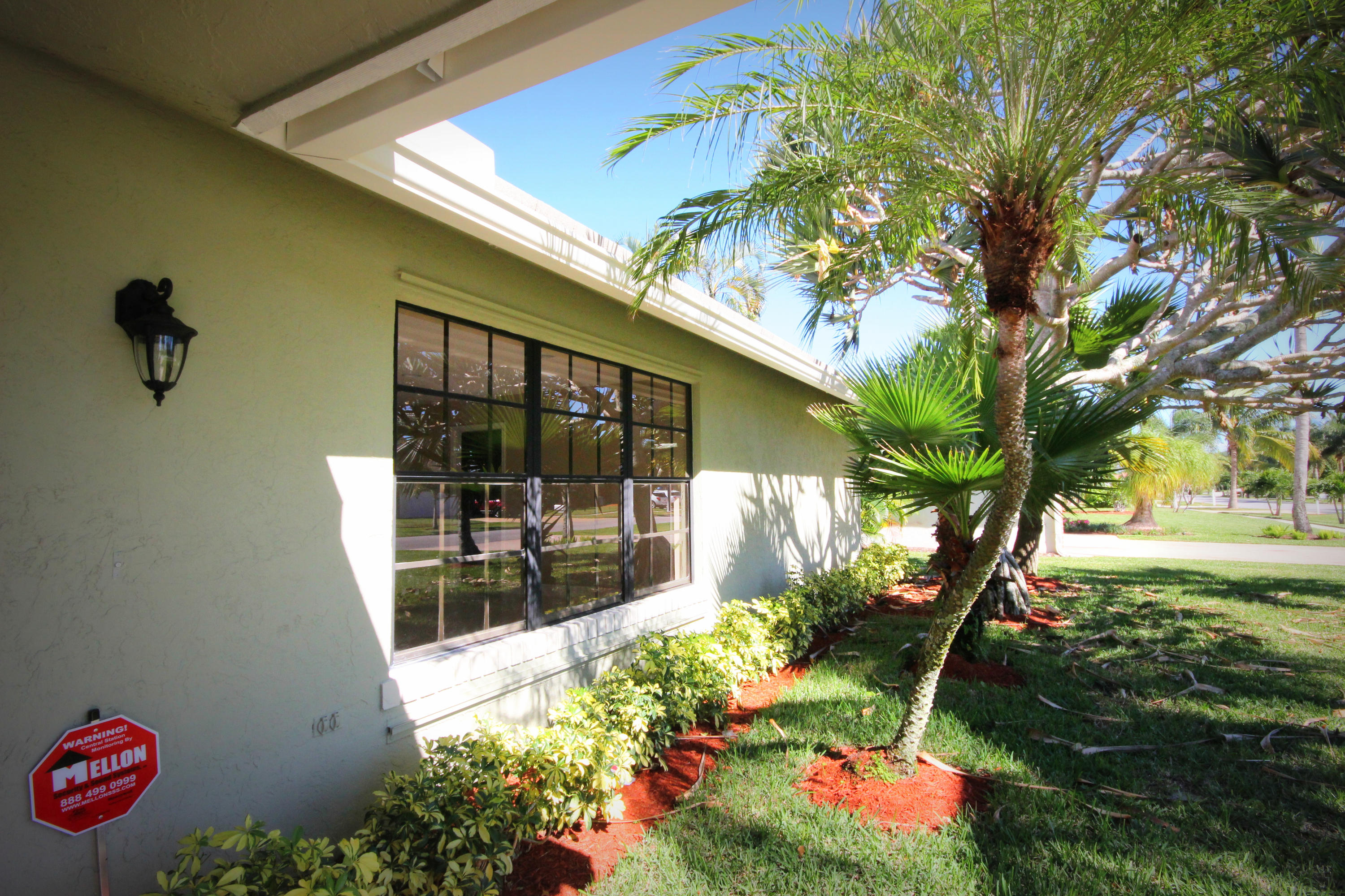 435 Apache Lane Boca Raton, FL 33487 - Photo 26 of 28 APACHE N VICENTE 016