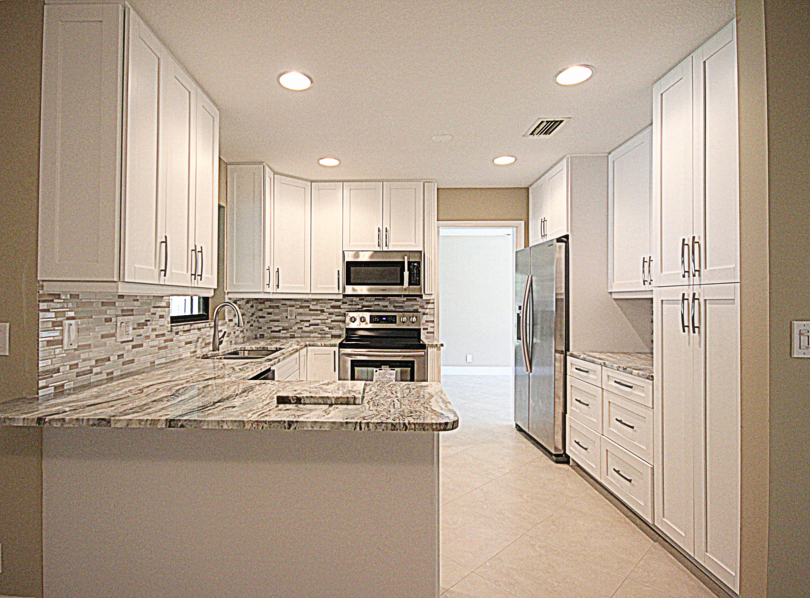 435 Apache Lane Boca Raton, FL 33487 - Photo 7 of 28 APACHE KITCHE