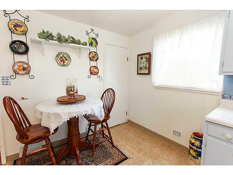 574 East Madison Street Rochester, PA 15074 - Photo 5 of 11 Kitchen.